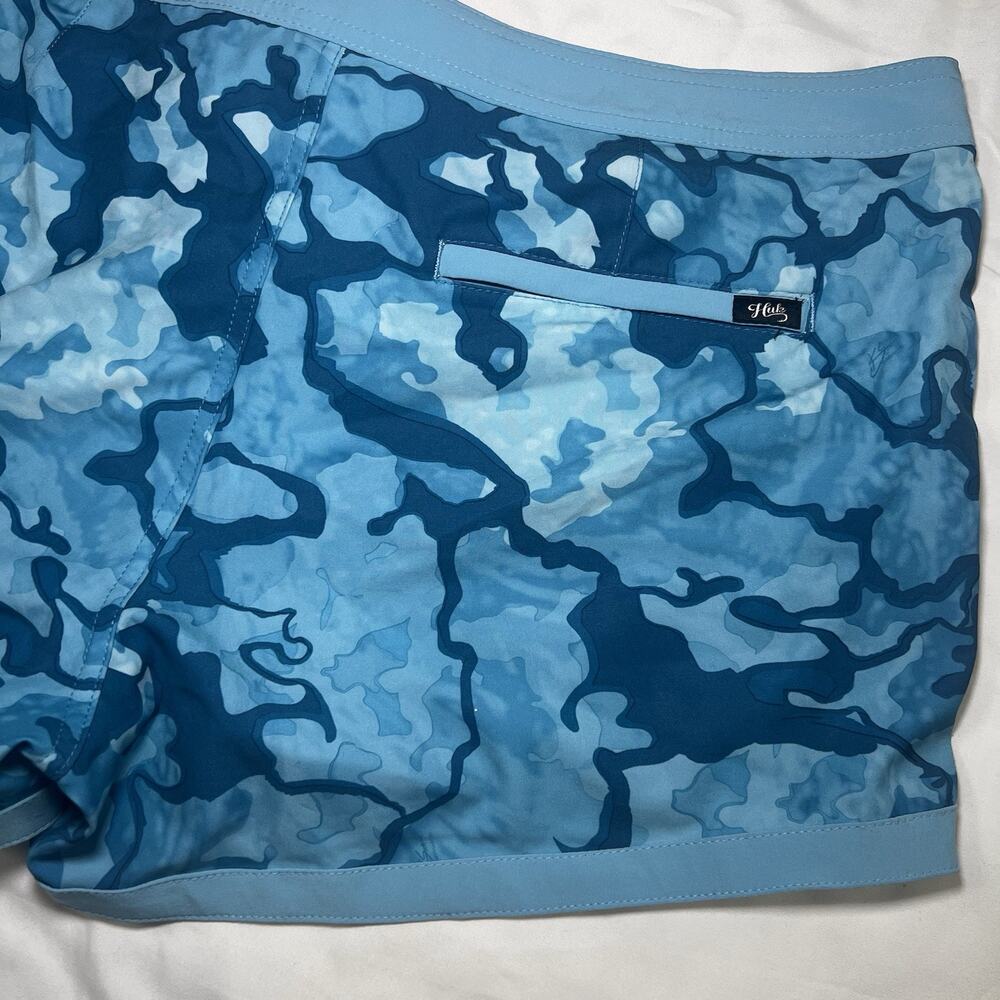 Huk Board Shorts Women’s Size 14 Blue Camo Performance Fishing Swim Beach Resort - Picture 10 of 11